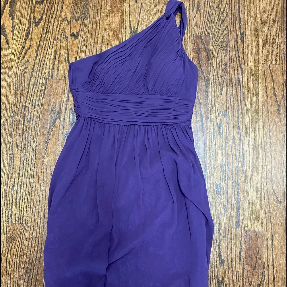 Donna Morgan  one shoulder purple pleated Flowey skirt kneelength formal dress